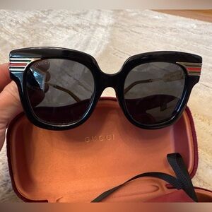 gucci sunglasses